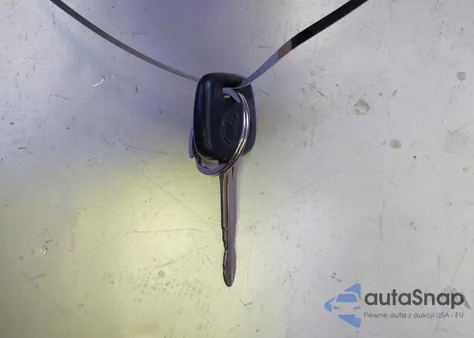 2004 Toyota Camry Le from USA, damaged, VIN 4T1BE32K14U873695